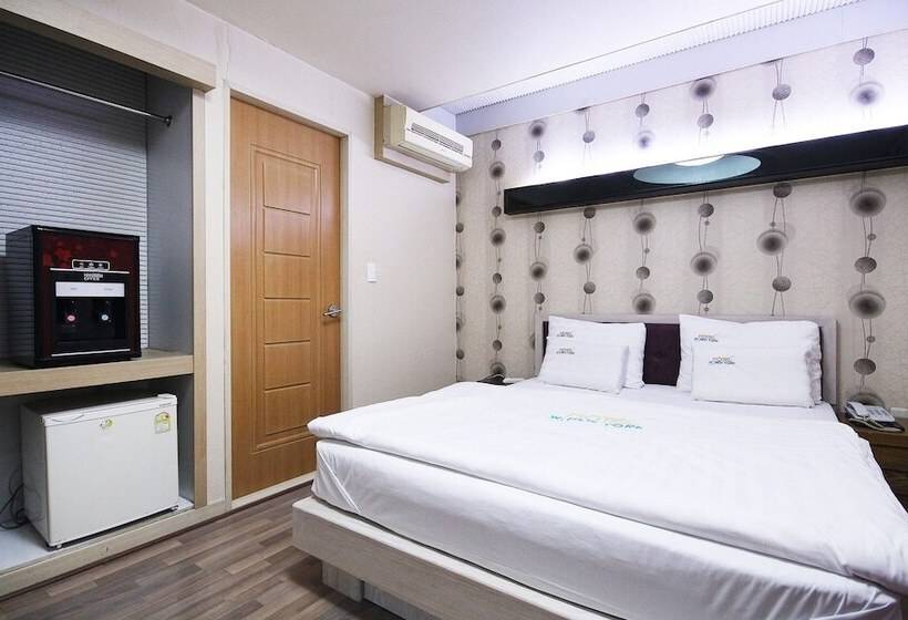 מוטל Daegu Icheondong W New York