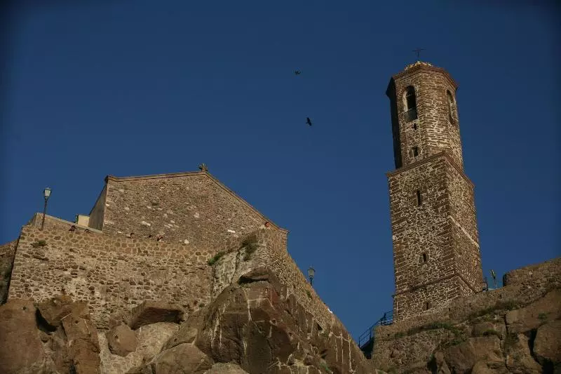 ペンション The Square Castelsardo