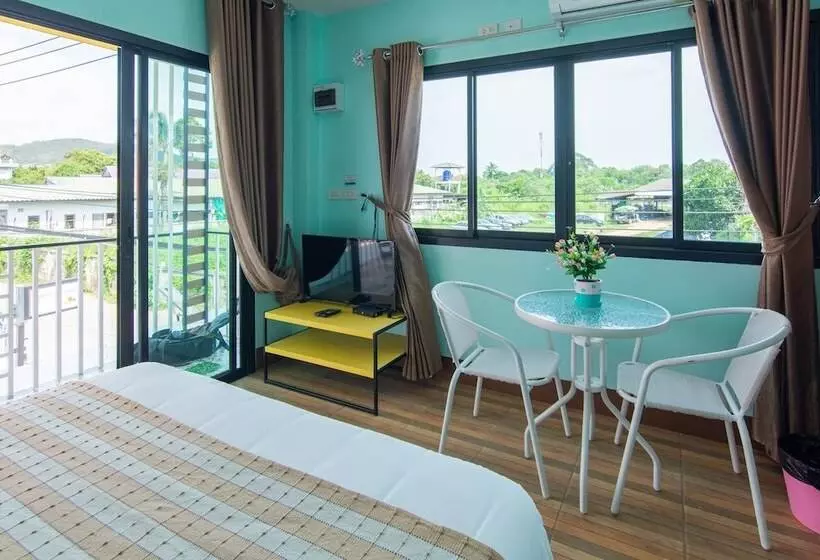 Hotelli Brown Home Sattahip @ 19