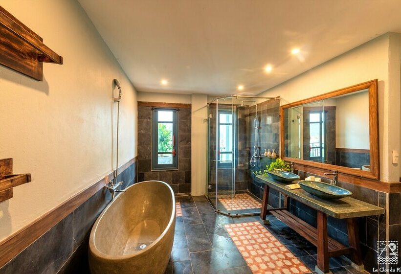 هتل Le Clos Du Fil