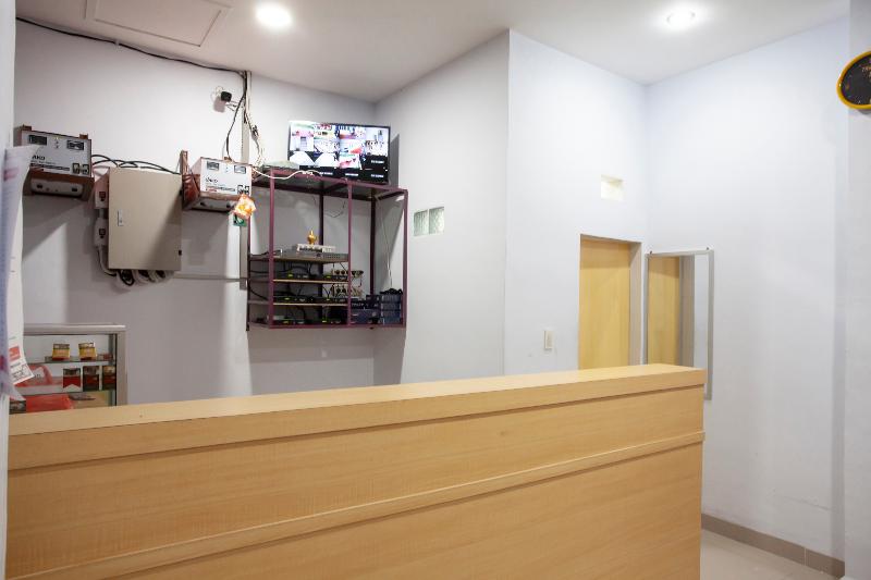 ホテル Sopou Penginapan Rinal & Tuah By Oyo Rooms