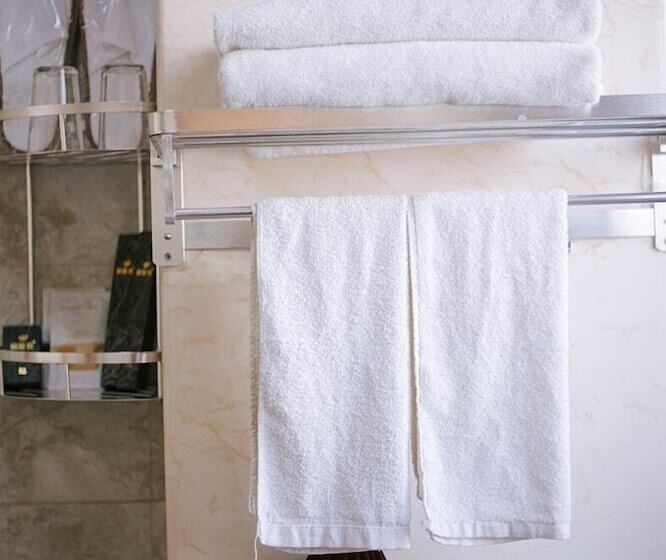 فندق فئة نجمة واحدة Pingyao Anyin Courtyard