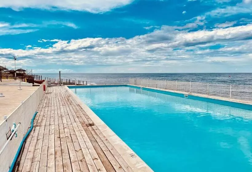 Baia Sangiorgio Hotel & Beach Club