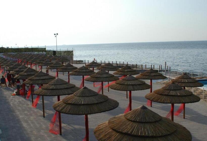 Baia Sangiorgio Hotel & Beach Club