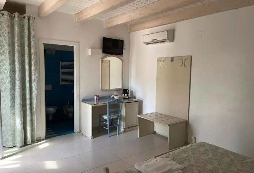 Baia Sangiorgio Hotel & Beach Club