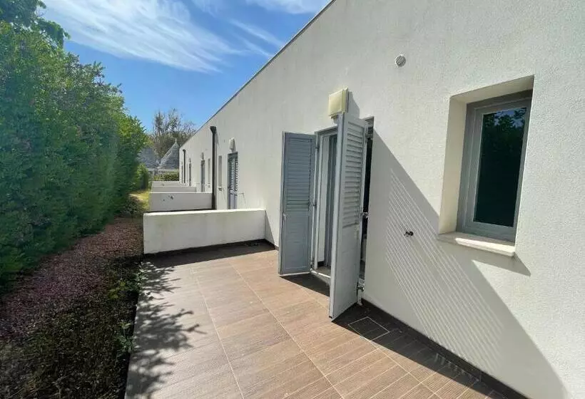 Baia Sangiorgio Hotel & Beach Club