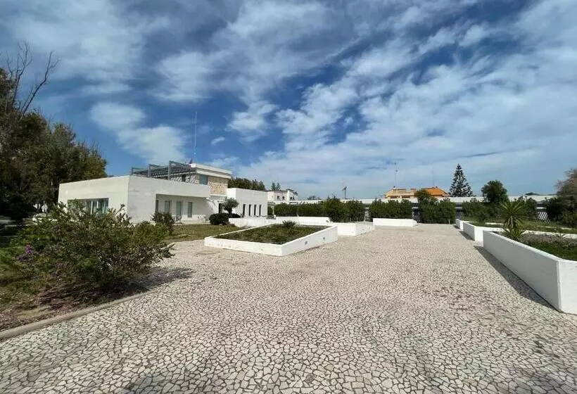 Baia Sangiorgio Hotel & Beach Club