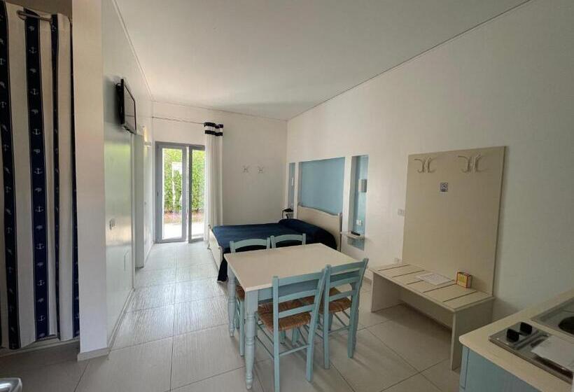 Baia Sangiorgio Hotel & Beach Club