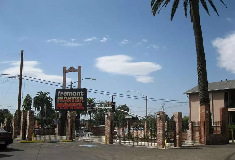Fremont Frontier Motel
