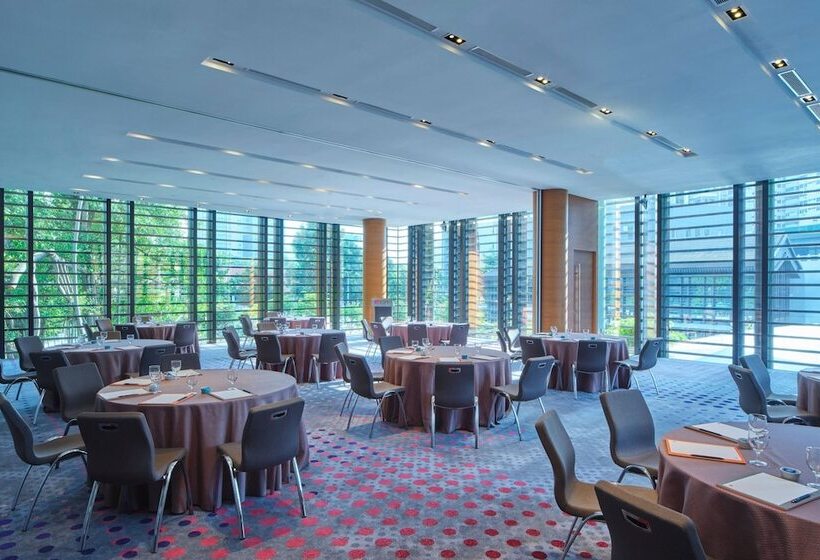 هتل Aloft Singapore Novena