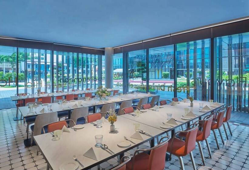 هتل Aloft Singapore Novena