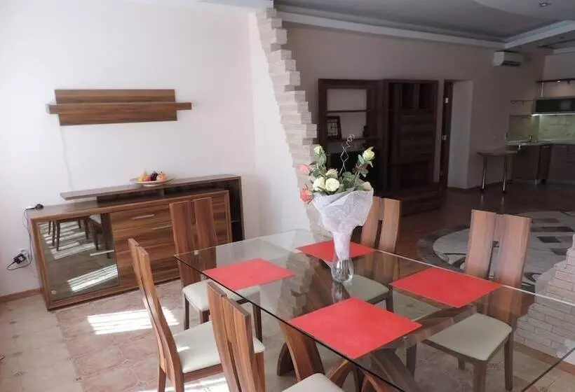 호텔 Armada Comfort