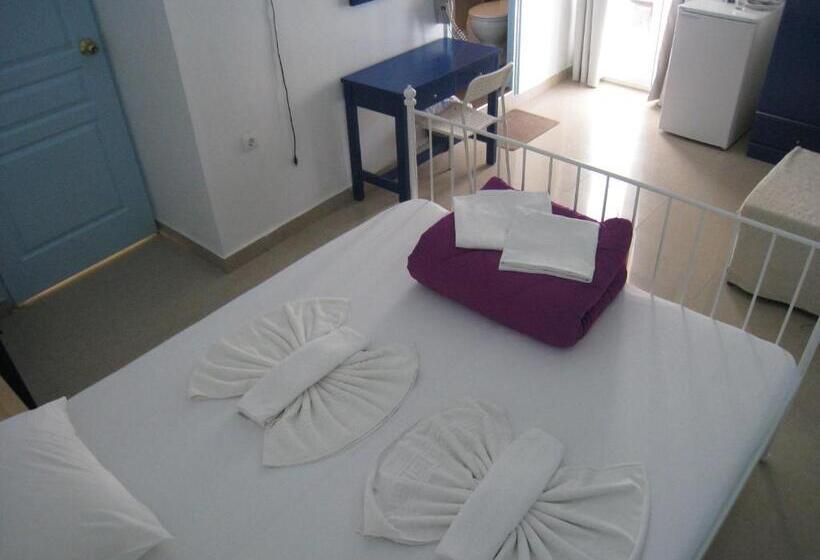 בית מלון כפרי Cavo Christo