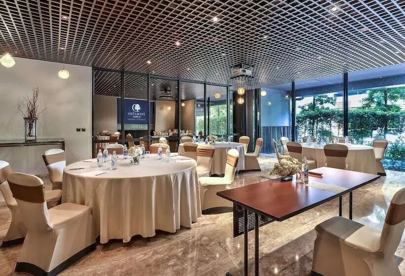 酒店 Doubletree By Hilton Sukhumvit Bangkok