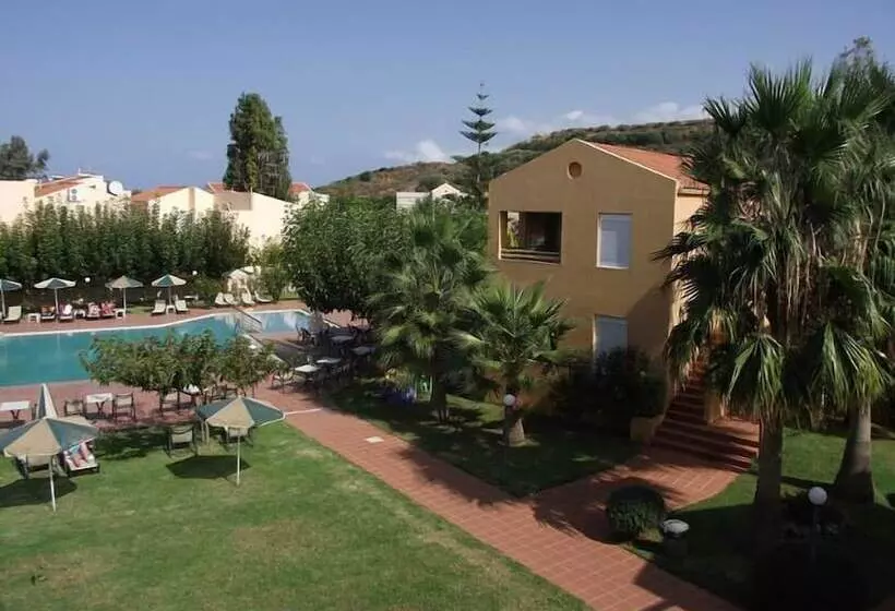 Отель Golden Sand