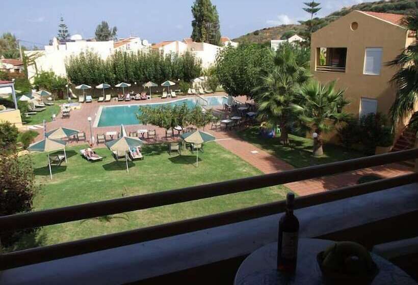 ホテル Golden Sand