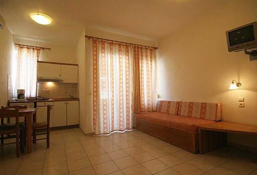 ホテル Golden Sand