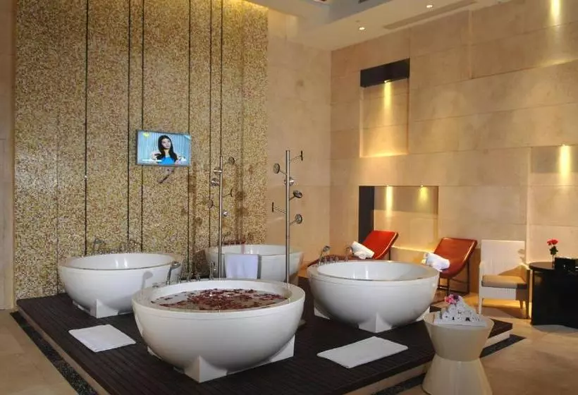 Venus Royal Hotel Yingbin Guangzhou Airport