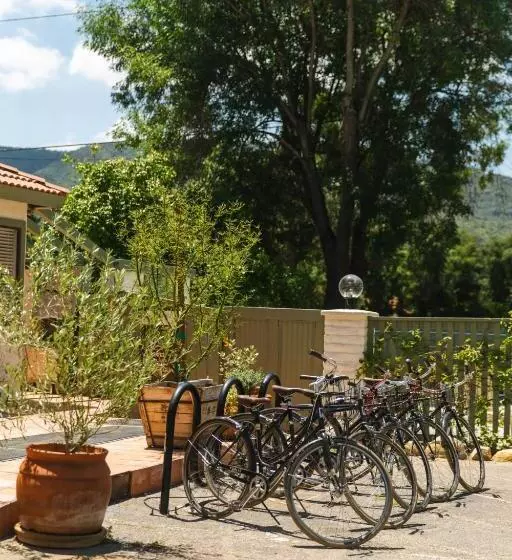 酒店 Hummingbird Inn