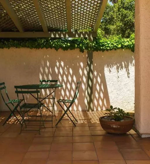 酒店 Hummingbird Inn