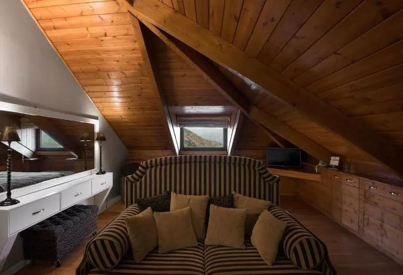 فندق Lagadia Resort