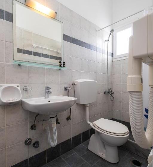 בית מלון כפרי Livadia