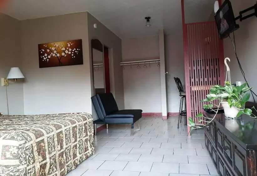 ホテル Longview Inn