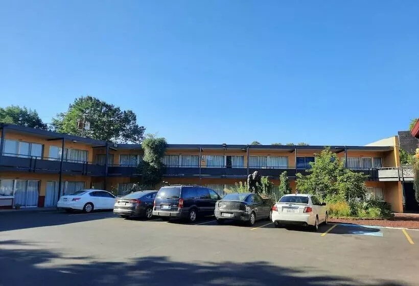 ホテル Longview Inn