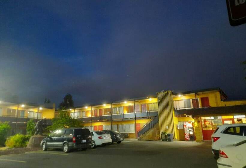 Отель Longview Inn