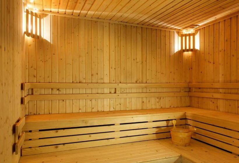 Open Village Sports Hotel & Spa Club