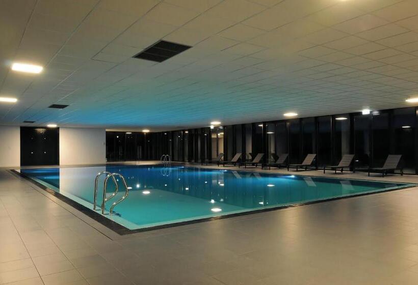Open Village Sports Hotel & Spa Club