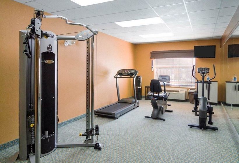 فندق Springwood Suites Houston Iah  Beltway 8