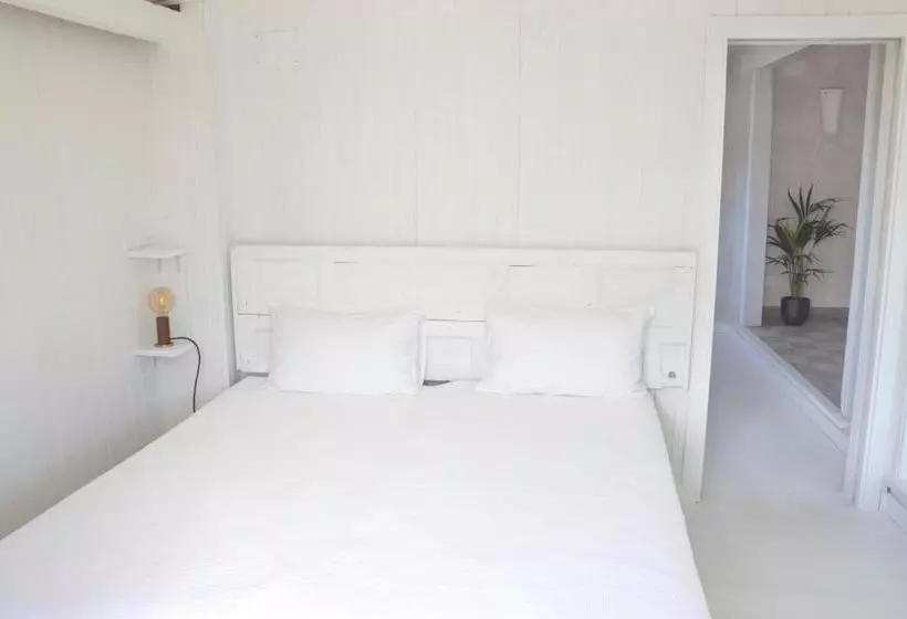 هتل روستایی Casa La Siesta