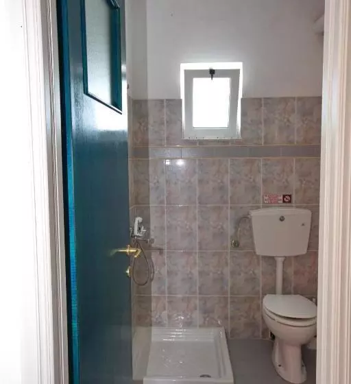 هتل Studios Nelli Alonissos