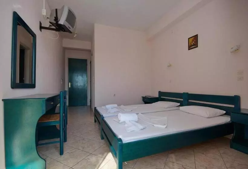 هتل Studios Nelli Alonissos