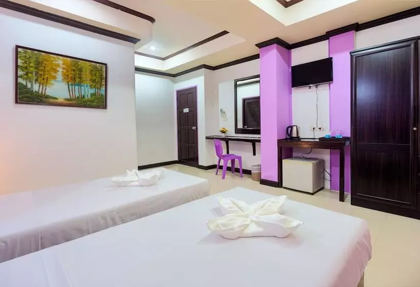 Hotel Grand Orchid Inn