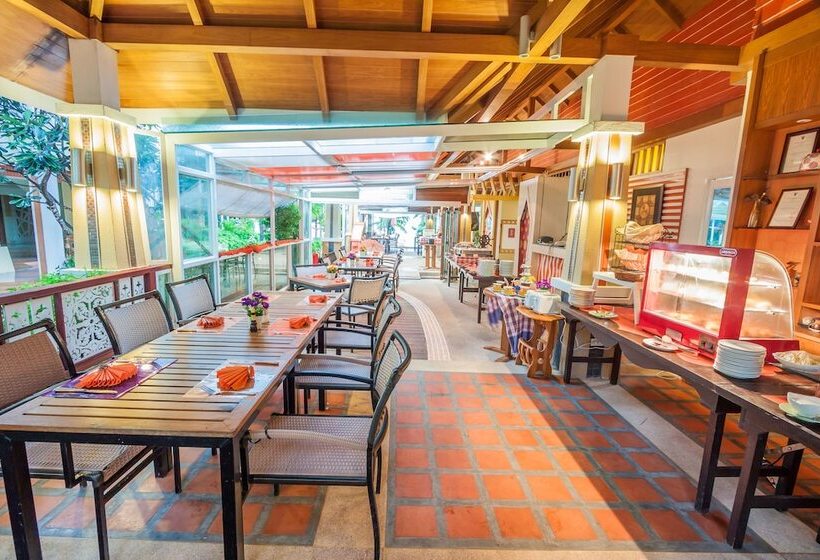 בית מלון כפרי Vartika Resovilla Kuiburi Beach Resort And Villas