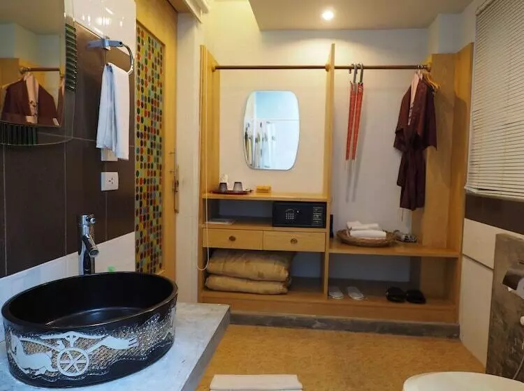 ホテル Vartika Resovilla Kuiburi Beach Resort And Villas