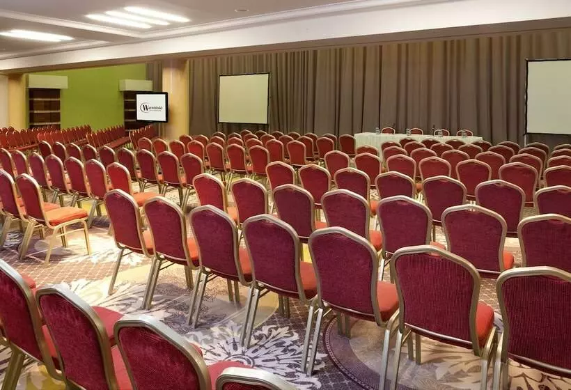 Warmiński Hotel & Conference