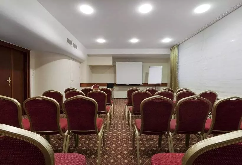 Warmiński Hotel & Conference