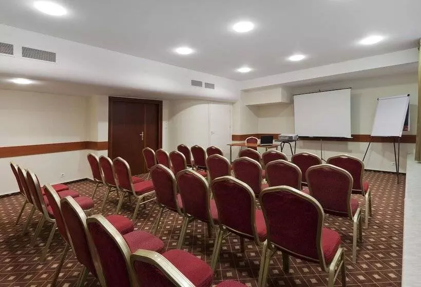 Warmiński Hotel & Conference