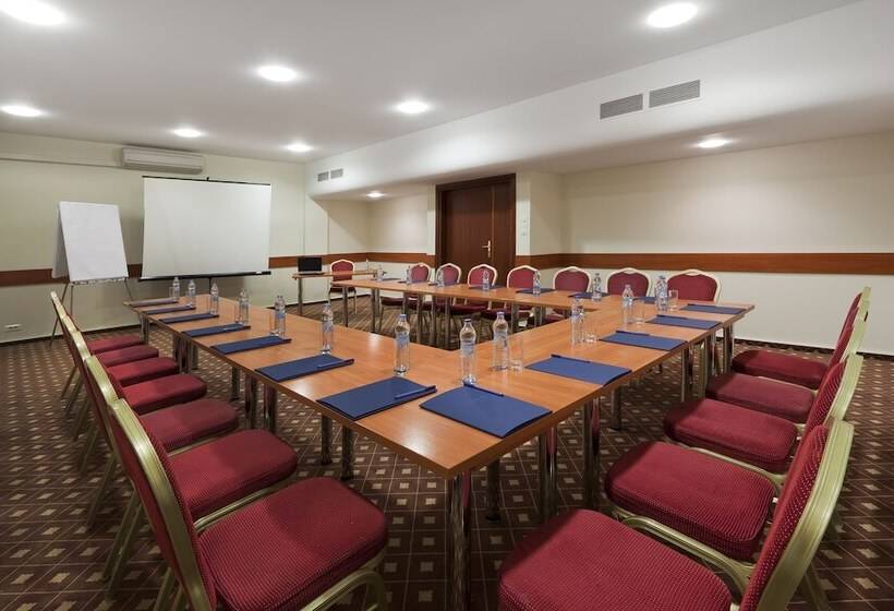 Warmiński Hotel & Conference