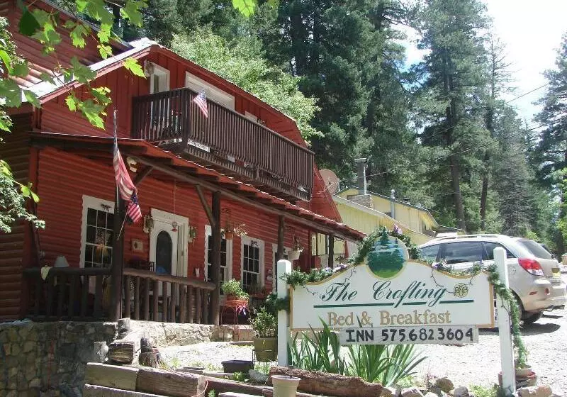 ベッドアンドブレックファースト The Crofting Inn