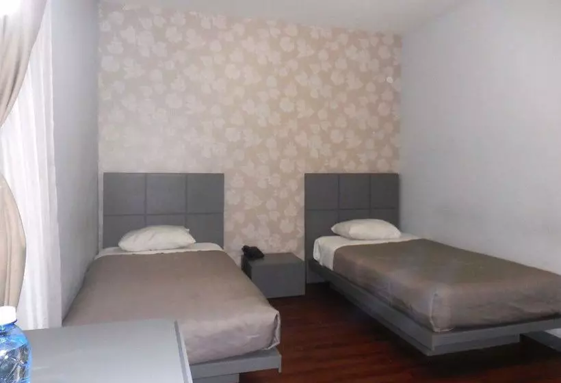 Отель Amigo Zocalo