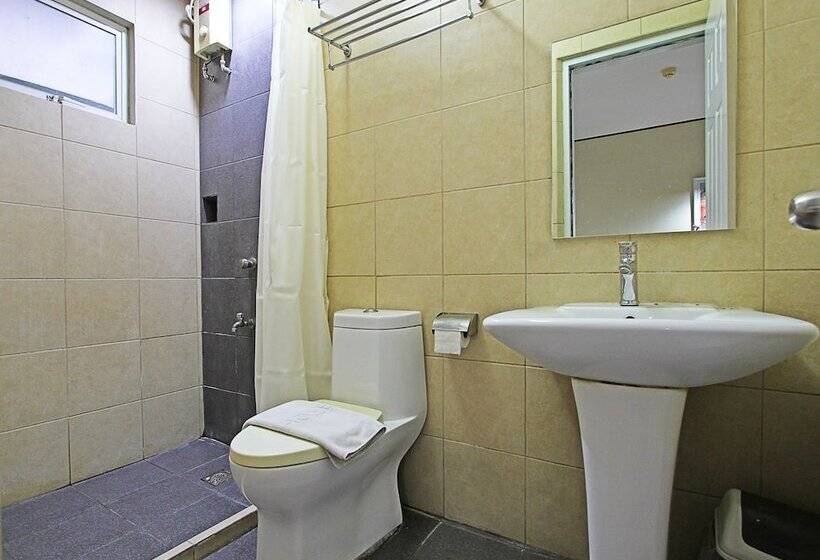 בית מלון כפרי Andy