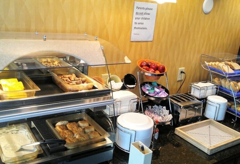 Astoria Hotel & Suites Glendive