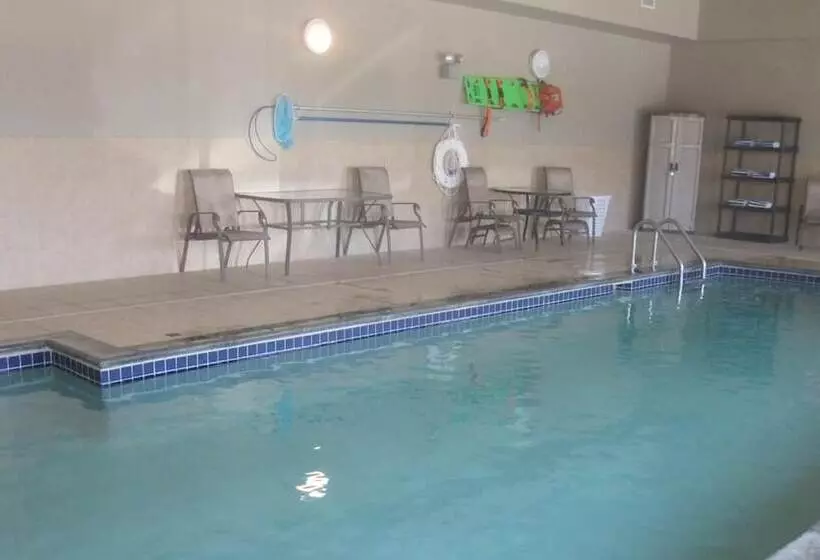 Astoria Hotel & Suites   Glendive
