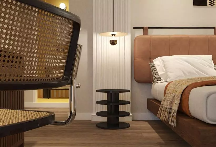 Hotelli Astikon House