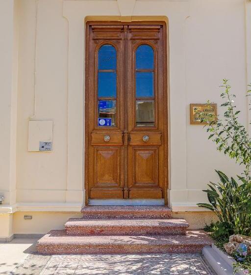 בית מלון כפרי Creta Elena