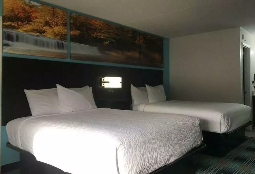 ホテル Days Inn By Wyndham Calhoun Ga I75 And Us41